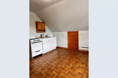 122 Hansen Avenue #3, Bridgeport, CT 06605 - Photo 3