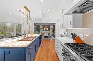 40 Hull Pl, Ridgefield, CT 06877 - Photo 9