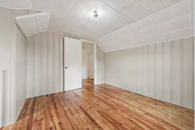 95 Elmer Avenue, Hamden, CT 06514 - Photo 17