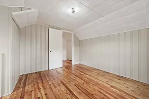 95 Elmer Ave, Hamden, CT 06514 - Photo 17