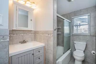 64 Kenlock Street, Newington, CT 06111 - Photo 19