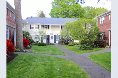 245 Unquowa Road #APT 33, Fairfield, CT 06824 - Photo 1