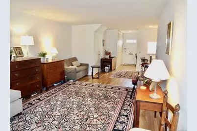 245 Unquowa Road #APT 33, Fairfield, CT 06824 - Photo 5