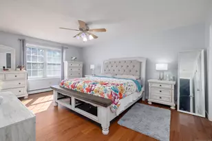 76 Kenmore Ave, Waterbury, CT 06708 - Photo 9