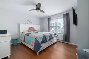 76 Kenmore Ave, Waterbury, CT 06708 - Photo 11