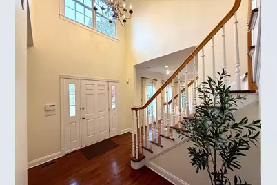 368 Hoyt Street, Darien, CT 06820 - Photo 5