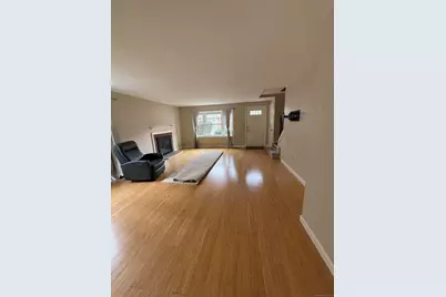 5 Barrington Drive #APT D, Wethersfield, CT 06109 - Photo 3