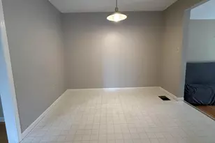 5 Barrington Dr, Wethersfield, CT 06109 - Photo 9