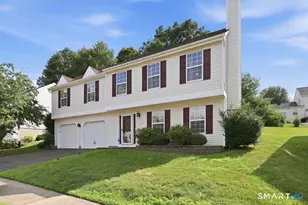 15 Mulberry Ln, Middletown, CT 06457 - Photo 3
