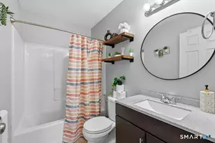 15 Mulberry Ln, Middletown, CT 06457 - Photo 23