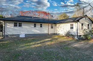 90 Lu Manor Dr, Fairfield, CT 06825 - Photo 37