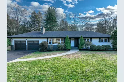 90 Lu Manor Drive, Fairfield, CT 06825 - Photo 1