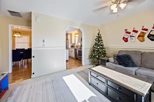 25 Parkwood Ave, Waterbury, CT 06708 - Photo 7