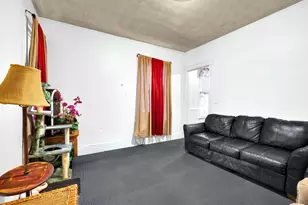 36 Shelter St, New Haven, CT 06513 - Photo 3