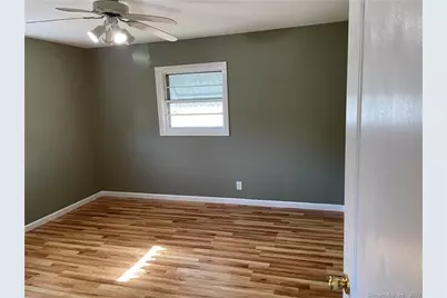 213 Larkin Court, Stratford, CT 06615 - Photo 25