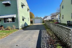 213 Larkin Ct, Stratford, CT 06615 - Photo 5