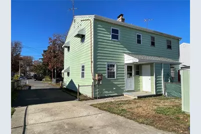 213 Larkin Court, Stratford, CT 06615 - Photo 3