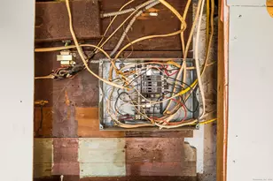 212 Denver Ave, Bridgeport, CT 06605 - Photo 35