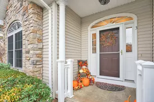 3 Green Briar Dr, Suffield, CT 06078 - Photo 3