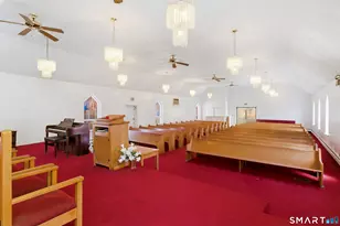 185 Bishop St, Waterbury, CT 06704 - Photo 35