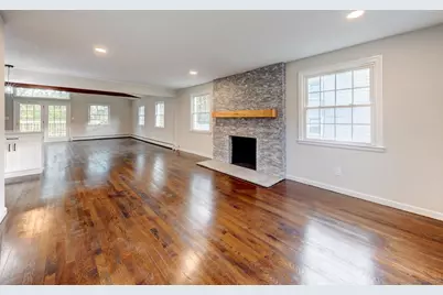 70 Ingleside Drive, Hamden, CT 06514 - Photo 5