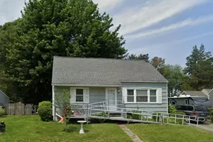 37 Morris Ln, Milford, CT 06460 - Photo 1