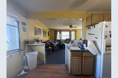 37 Morris Lane, Milford, CT 06460 - Photo 3