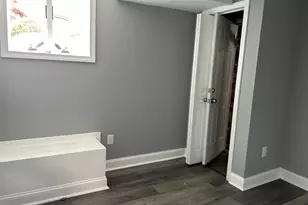 22 Hawthorne St, Norwich, CT 06360 - Photo 13