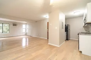 188 Woodland Dr, Cromwell, CT 06416 - Photo 3