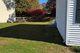 20 Lakeside Dr, Ledyard, CT 06339 - Photo 7