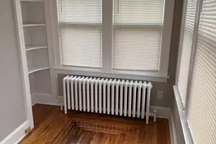 114 Kneeland Rd, New Haven, CT 06512 - Photo 3