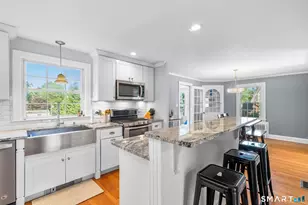 154 Clifton Ave, West Hartford, CT 06107 - Photo 9