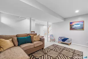 154 Clifton Ave, West Hartford, CT 06107 - Photo 33