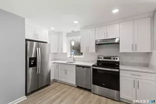 51 Sperry Ln, Meriden, CT 06451 - Photo 13