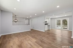 51 Sperry Ln, Meriden, CT 06451 - Photo 7