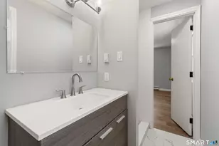 51 Sperry Ln, Meriden, CT 06451 - Photo 27