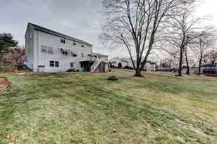 172 Eddy Ln, Newington, CT 06111 - Photo 37