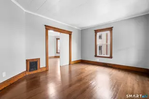 47 South St, Hartford, CT 06114 - Photo 15