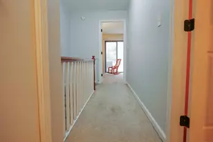 7 Willow Ct, Cromwell, CT 06416 - Photo 9