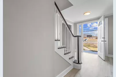 114 Lake Avenue, Bristol, CT 06010 - Photo 3