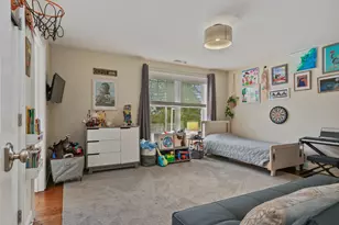 91 W Broad St, Stamford, CT 06902 - Photo 17