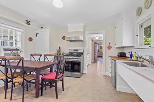 90 Duck Hole Rd, Guilford, CT 06437 - Photo 11