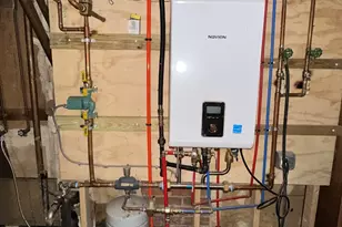 10 Greenbrier Dr, Bloomfield, CT 06002 - Photo 25