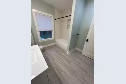 94 Perry Street, Farmington, CT 06085 - Photo 11