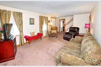 60 Filley Street, Windsor, CT 06095 - Photo 11