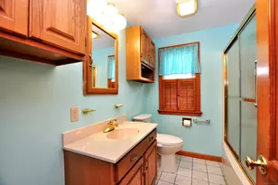 60 Filley St, Windsor, CT 06095 - Photo 15