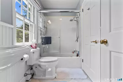 42 Sturbridge Hill Road, New Canaan, CT 06840 - Photo 13