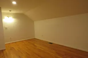 7 Dean St, Danbury, CT 06810 - Photo 15