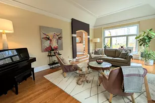 40 Hull Pl, Ridgefield, CT 06877 - Photo 13