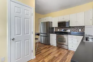 30 Linden St, Watertown, CT 06779 - Photo 5